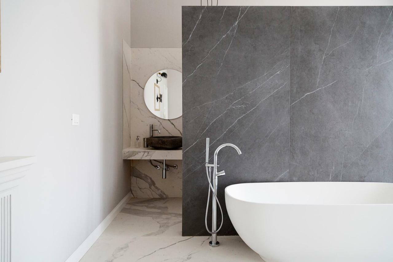 Le Bain-Charming Suite Syracuse Extérieur photo